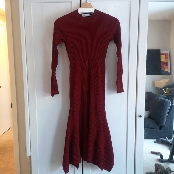 Grana Ribbed Dress - Picture 2 of 8
